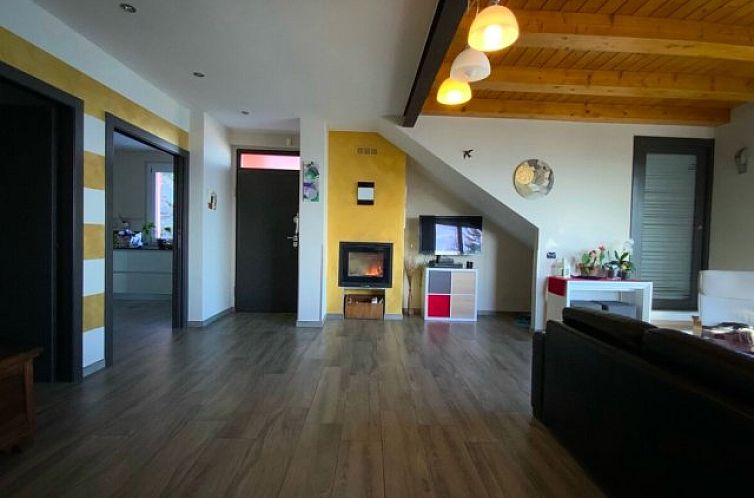 Vrijstaande woning in Stresa