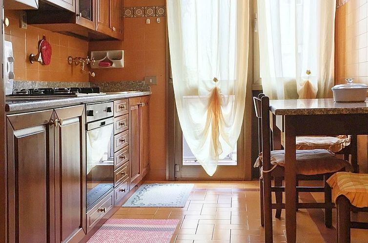 Appartement mit Balkon