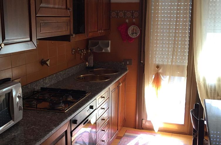 Appartement mit Balkon