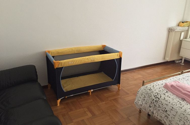 Appartement mit Balkon