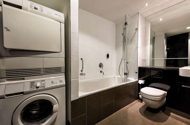 Adina Apartment Hotel Frankfurt Neue Oper