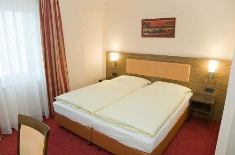 Grand Hotel Dream Main City Center