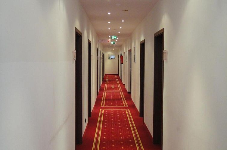Grand Hotel Dream Main City Center