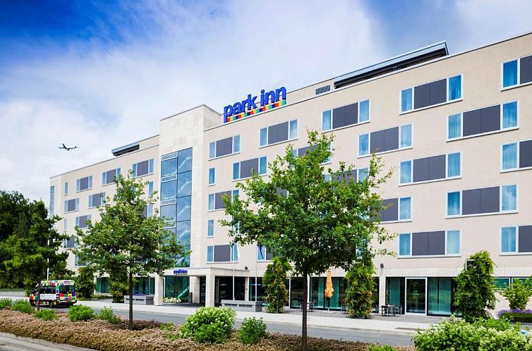 Guest house 100024169 - Apartment Hessen - Park Inn by Radisson Frankfurt Airport