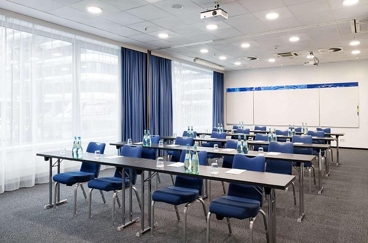 Park Inn by Radisson Frankfurt Airport