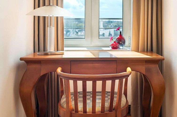 Lindner Hotel & Residence Main Plaza