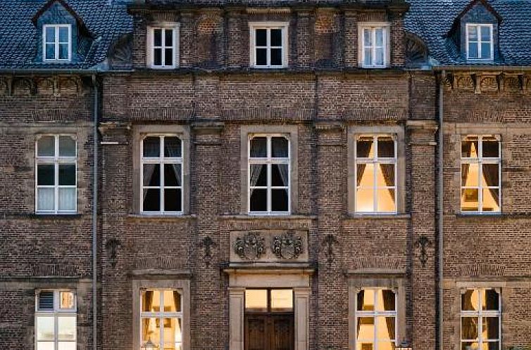 Schlosshotel Hugenpoet