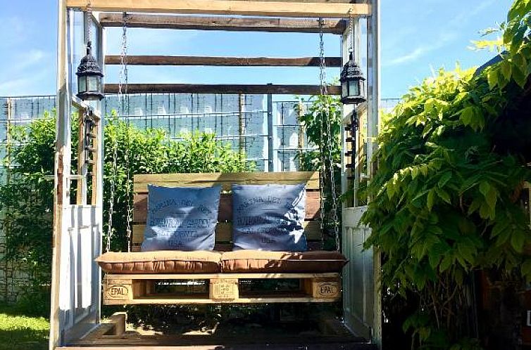 FRANKES LODGE Apartment mit Garten und Pool