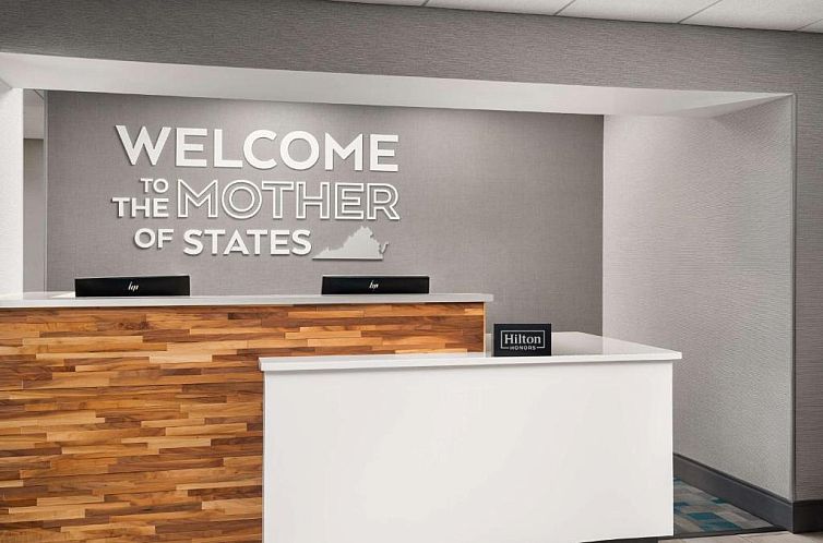 Hampton Inn Roanoke/Hollins - I-81