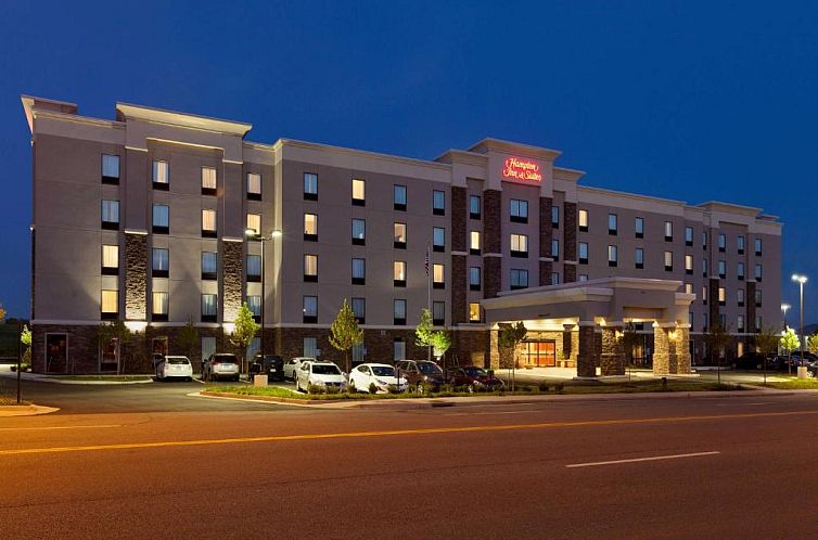 Hampton Inn and Suites Roanoke Airport/Valley View Mall