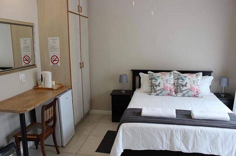 MeTime Guesthouse & Self catering