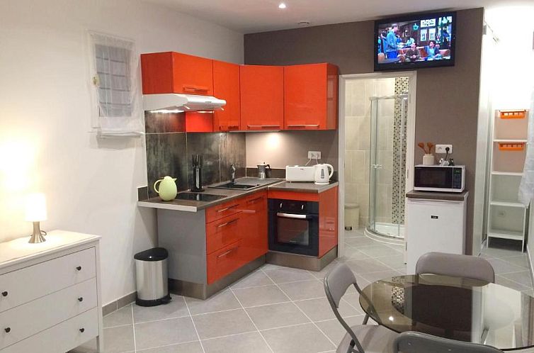 Guest house 10048439 - Apartment Provence / Cote d'Azur - Telerues