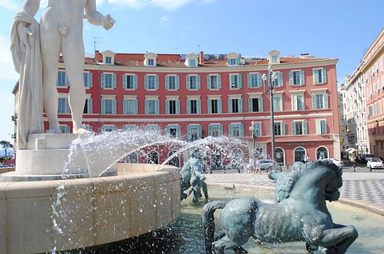 Les Suites Massena
