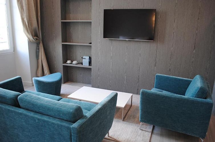 Les Suites Massena