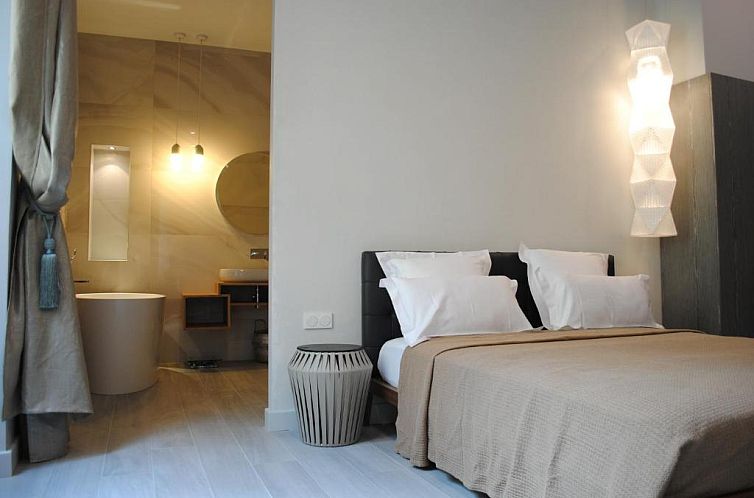 Les Suites Massena