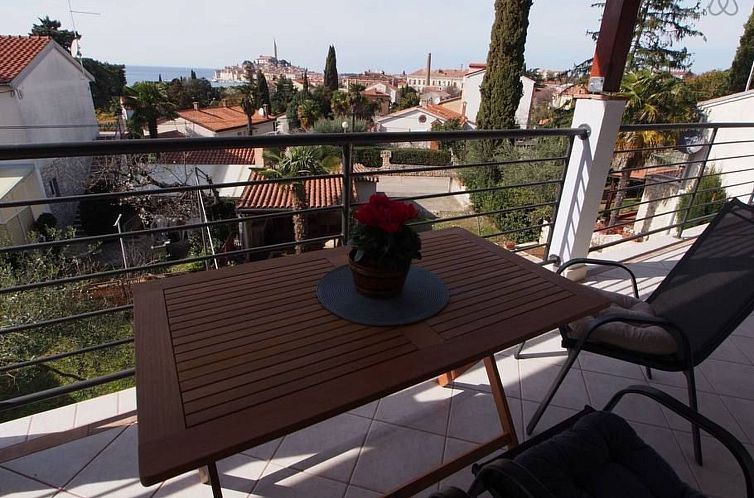 Appartement Komfortable Ferienwohnung mit Terrasse und Garte