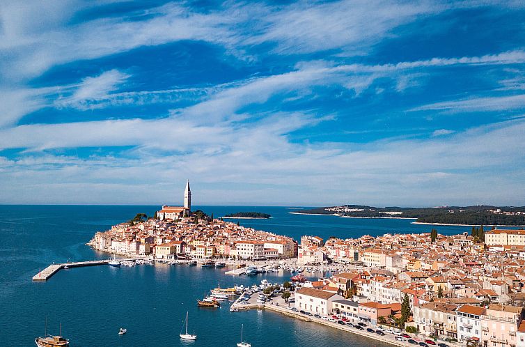 Appartement Wohnung in Rovinj mit Garten, Terrasse und Grill
