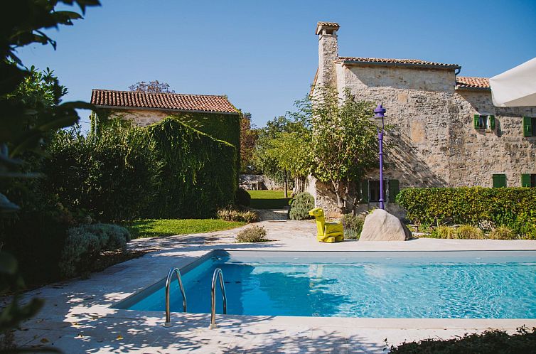 Vakantiehuis Freistehendes Ferienhaus in Karlovići mit Gart