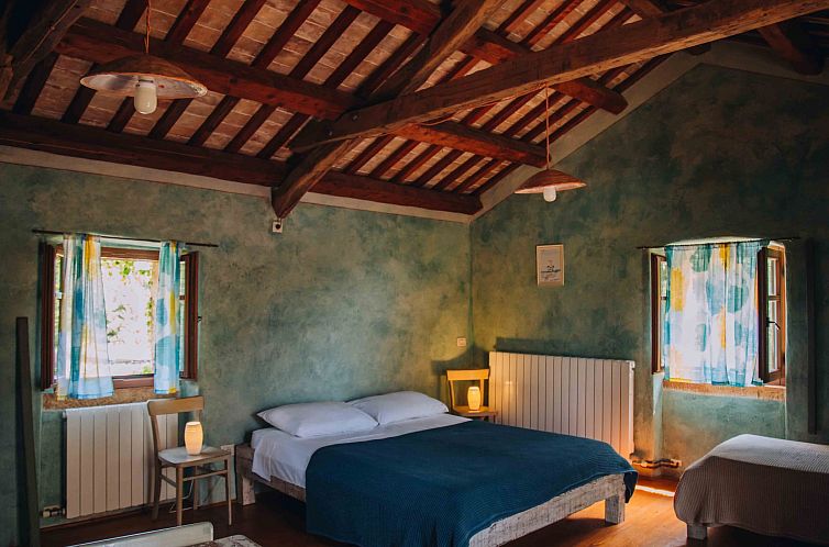 Vakantiehuis Freistehendes Ferienhaus in Karlovići mit Gart