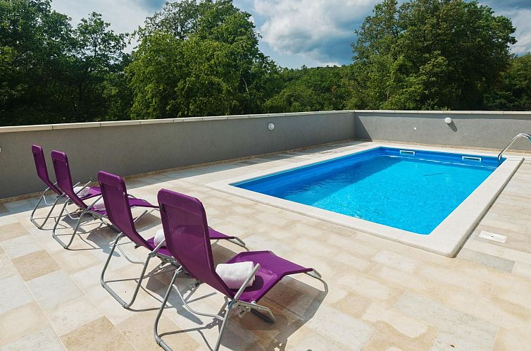 Vakantiehuis Villa "Pistine" mit Garten, Grill und Terrasse