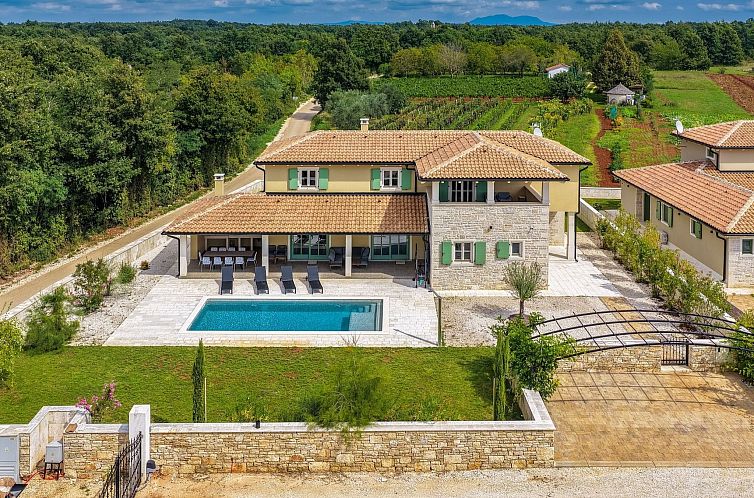 Vakantiehuis Villa Lunistra
