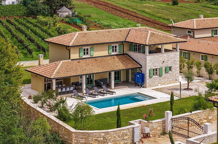 Vakantiehuis Villa Lunistra