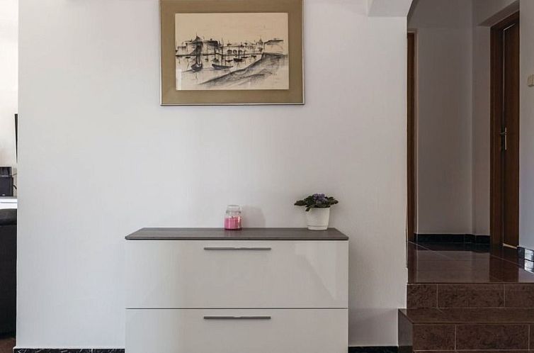 Vakantiehuis Holiday Home Antonija with Private pool