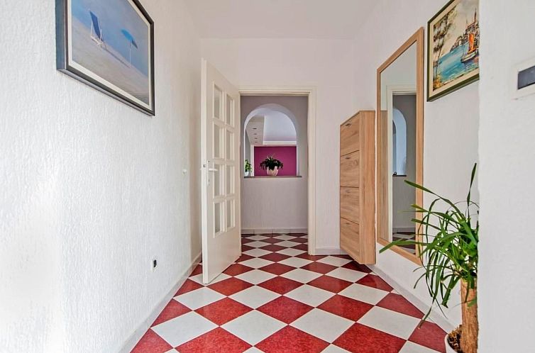 Vakantiehuis VILLA ENI mit Pool