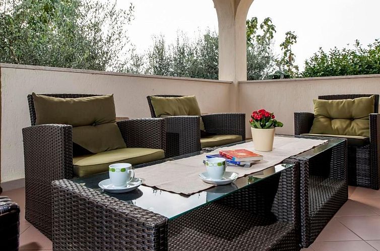 Vakantiehuis VILLA ENI mit Pool