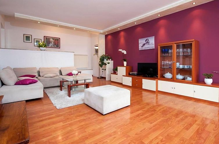 Vakantiehuis VILLA ENI mit Pool