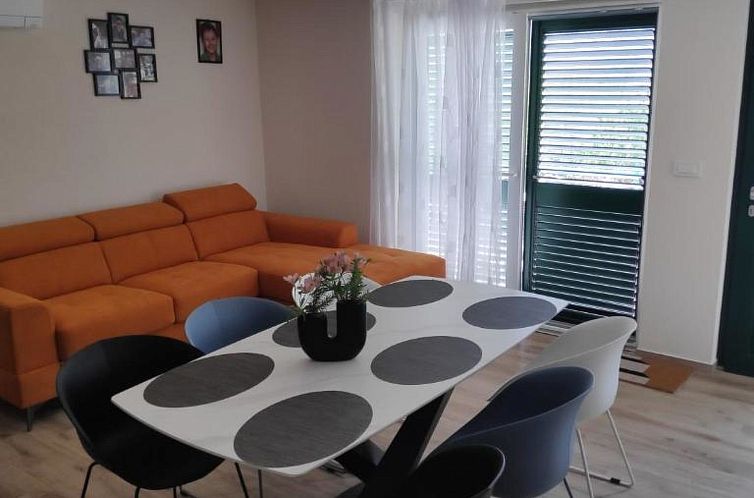 Appartement House Perina hiža