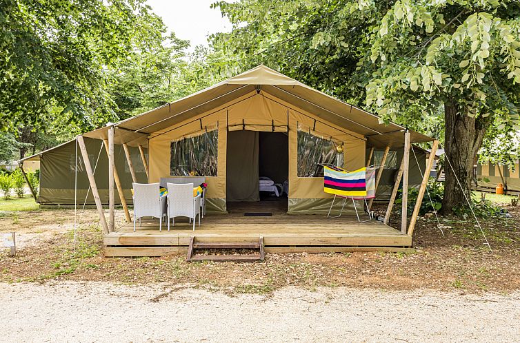 Entdecken Sie Safari Tent Harmony, ein attraktives Ferienhaus in der Natur von Rovinj, Istrien, Kroatien.