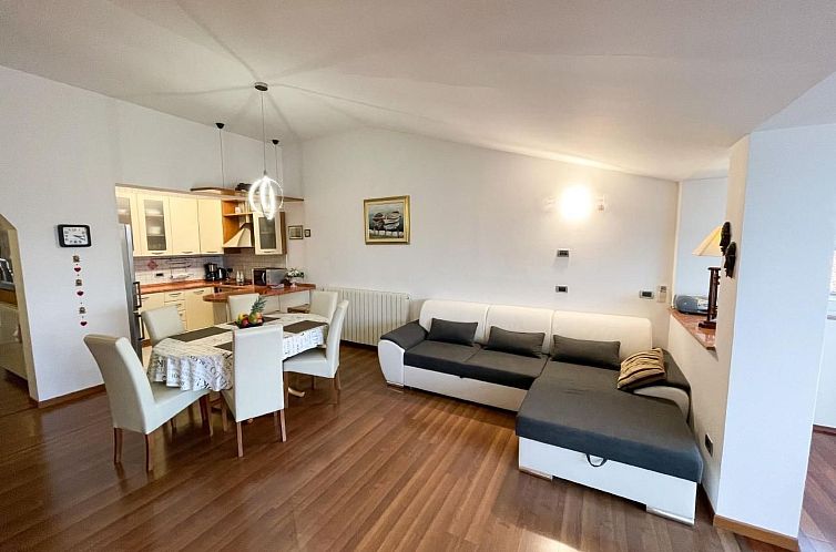 Appartement Schöne Ferienwohnung in Rovinj mit Garten, Gril