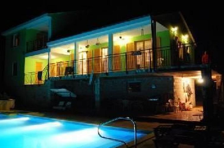 Vakantiehuis "Tutuila" mit Blick auf das Wasser