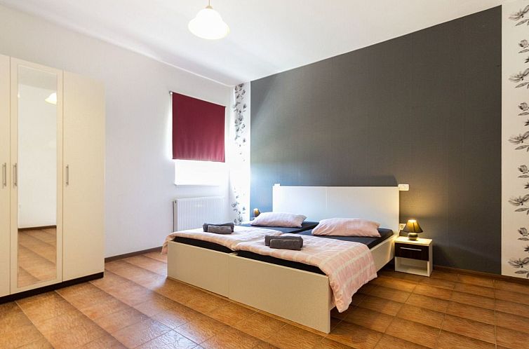 Vakantiehuis Wunderschönes Ferienhaus in Cere mit Privatem 