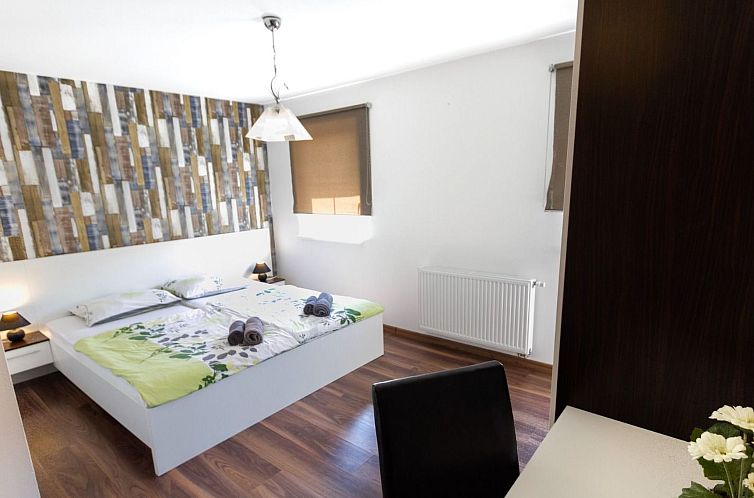 Vakantiehuis Wunderschönes Ferienhaus in Cere mit Privatem 