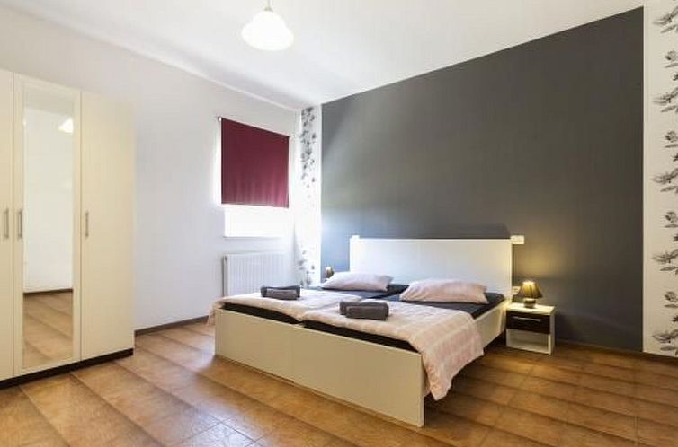 Vakantiehuis Wunderschönes Ferienhaus in Cere mit Privatem 