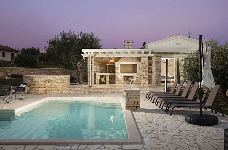 Vakantiehuis Villa Piccolo Paradiso mit beheiztem Pool