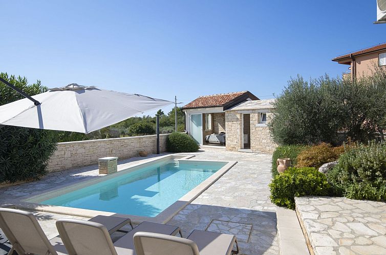 Vakantiehuis Villa Mason mit beheiztem Pool und Mini-Wellnes