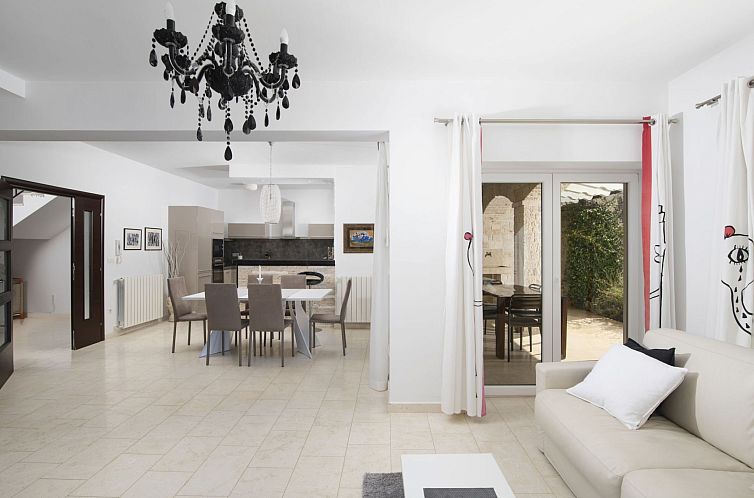 Vakantiehuis Villa Mason mit beheiztem Pool und Mini-Wellnes