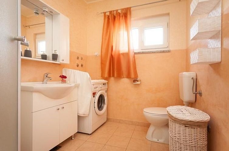 Vakantiehuis in Rovinj mit Großer Terrasse