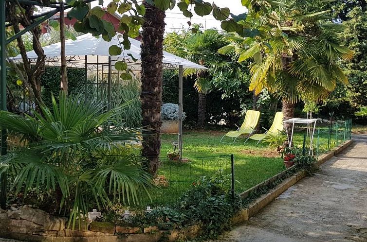 Appartement Wohnung 'Ivaana' mit Privatparkplatz