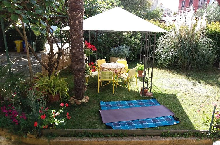 Appartement Wohnung 'Ivaana' mit Privatparkplatz