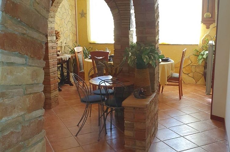 Appartement Wohnung 'Ivaana' mit Privatparkplatz