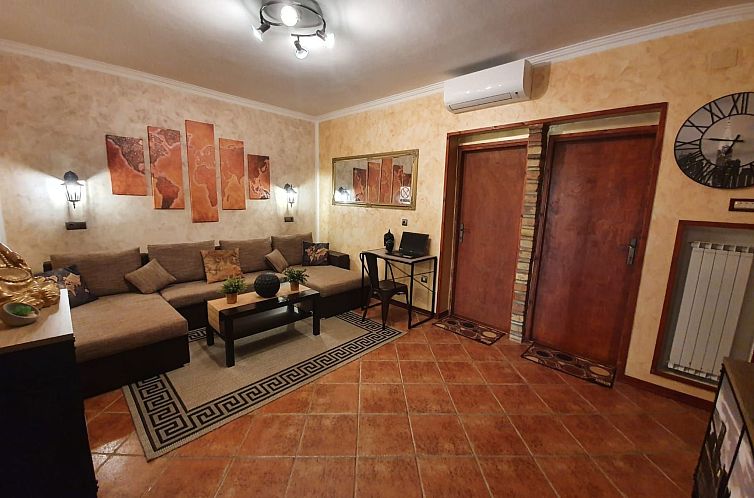 Appartement Wohnung 'Ivaana' mit Privatparkplatz