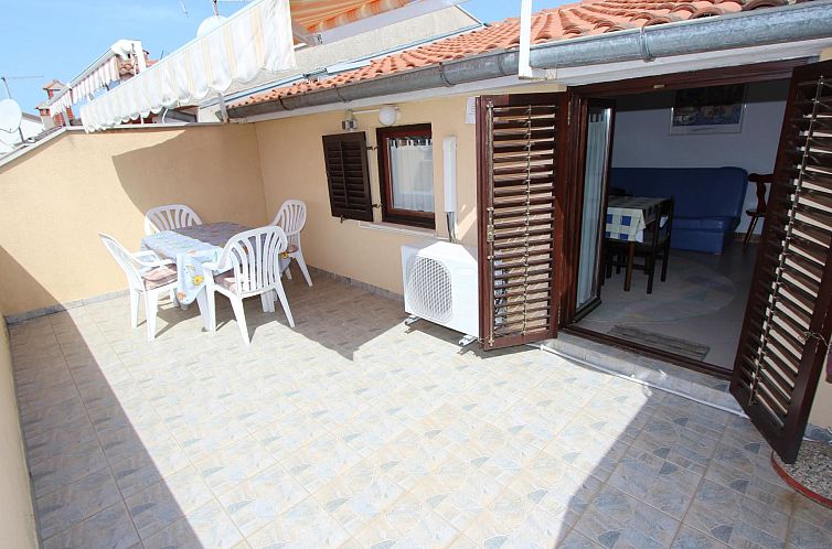 Appartement Ap Lora 4