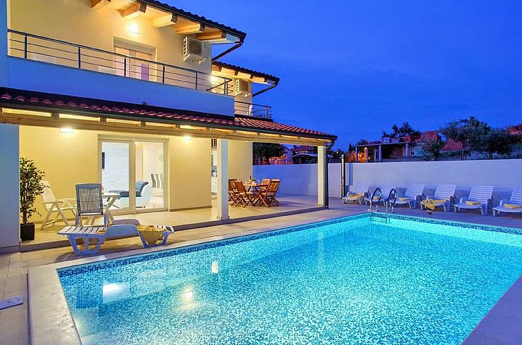 Vakantiehuis mit Garten, Grill und Terrasse