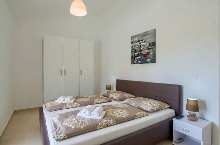 Vakantiehuis mit Garten, Grill und Terrasse