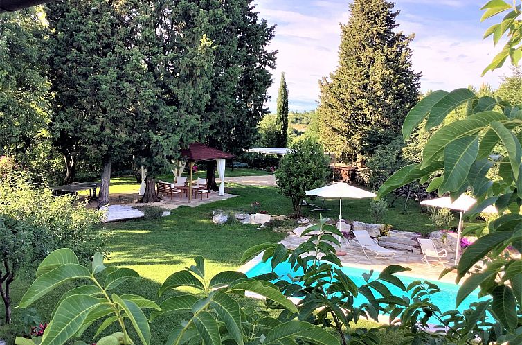 Vakantiehuis mit privatem Pool