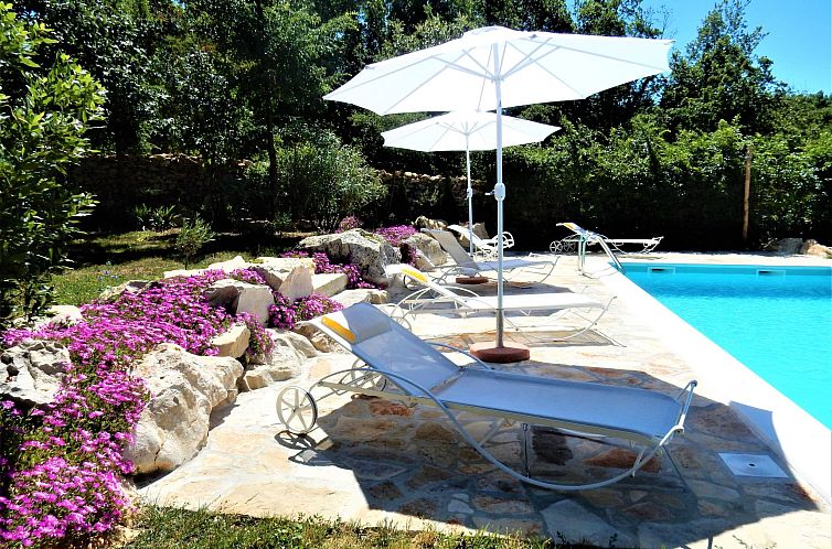 Vakantiehuis mit privatem Pool